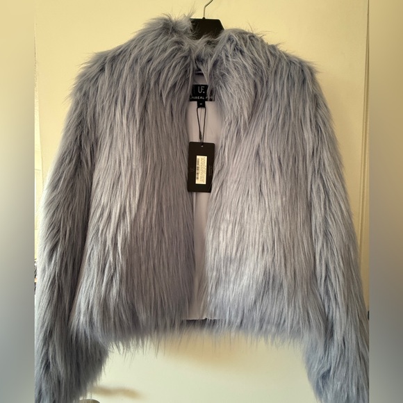 Unreal Fur ‘Fur Delish’ Faux Fur in Pastel Blue* XS, NWT* - Picture 4 of 7